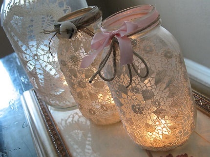 These beautiful luminaries would be the perfect table accents for a wedding