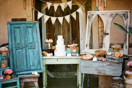 Soft pastels give this Spanish themed wedding an unexpected twist and a 